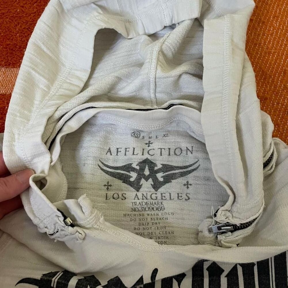 Affliction White Hoodie Pullover Lightweight Pink Angel Wings XS - Picture 3 of 6